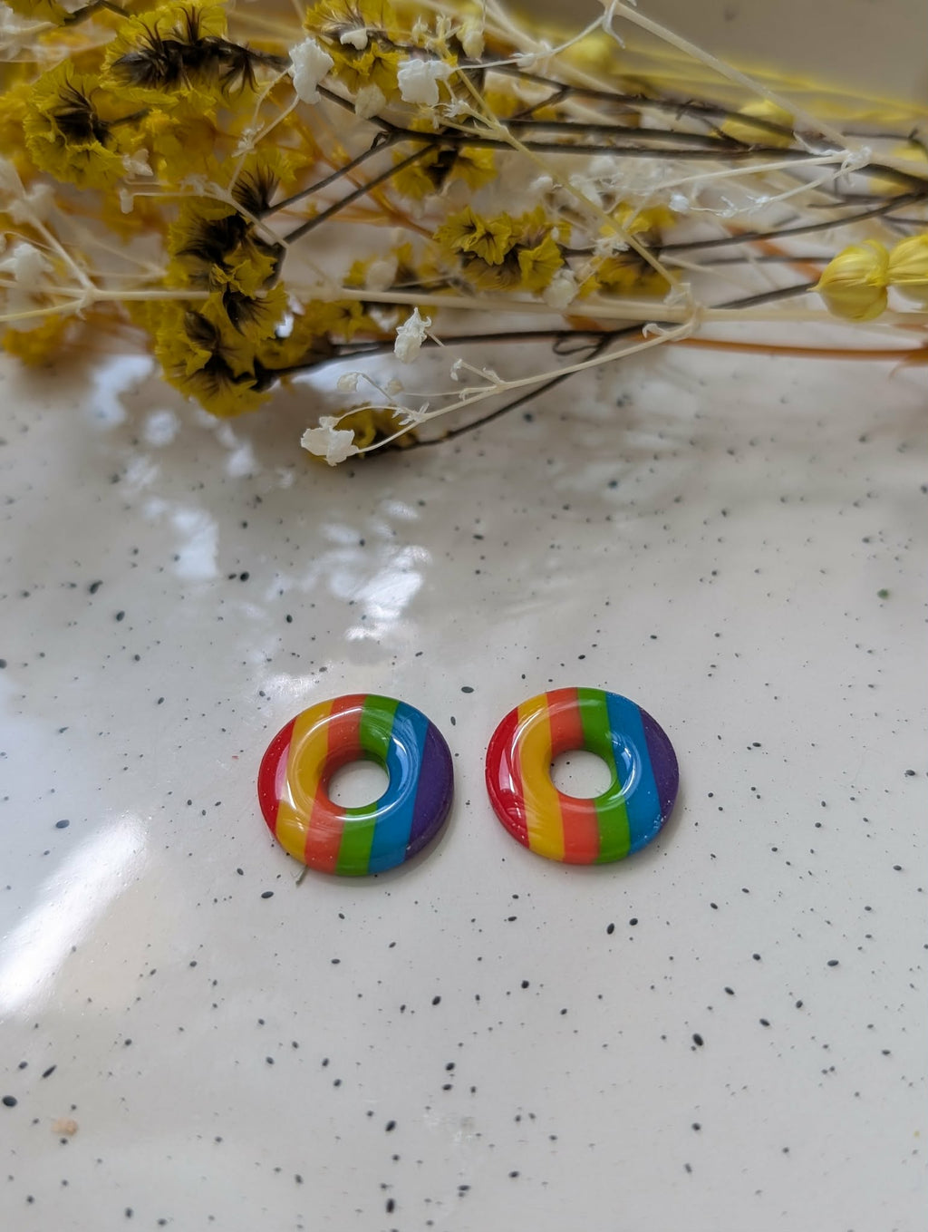 Millie - Rainbow